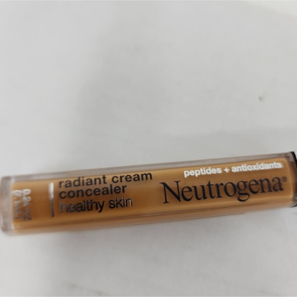 Neutrogena New Radiant Cream Concealor Healthy Skin Golden Med /Deep 1 - Picture 5 of 7
